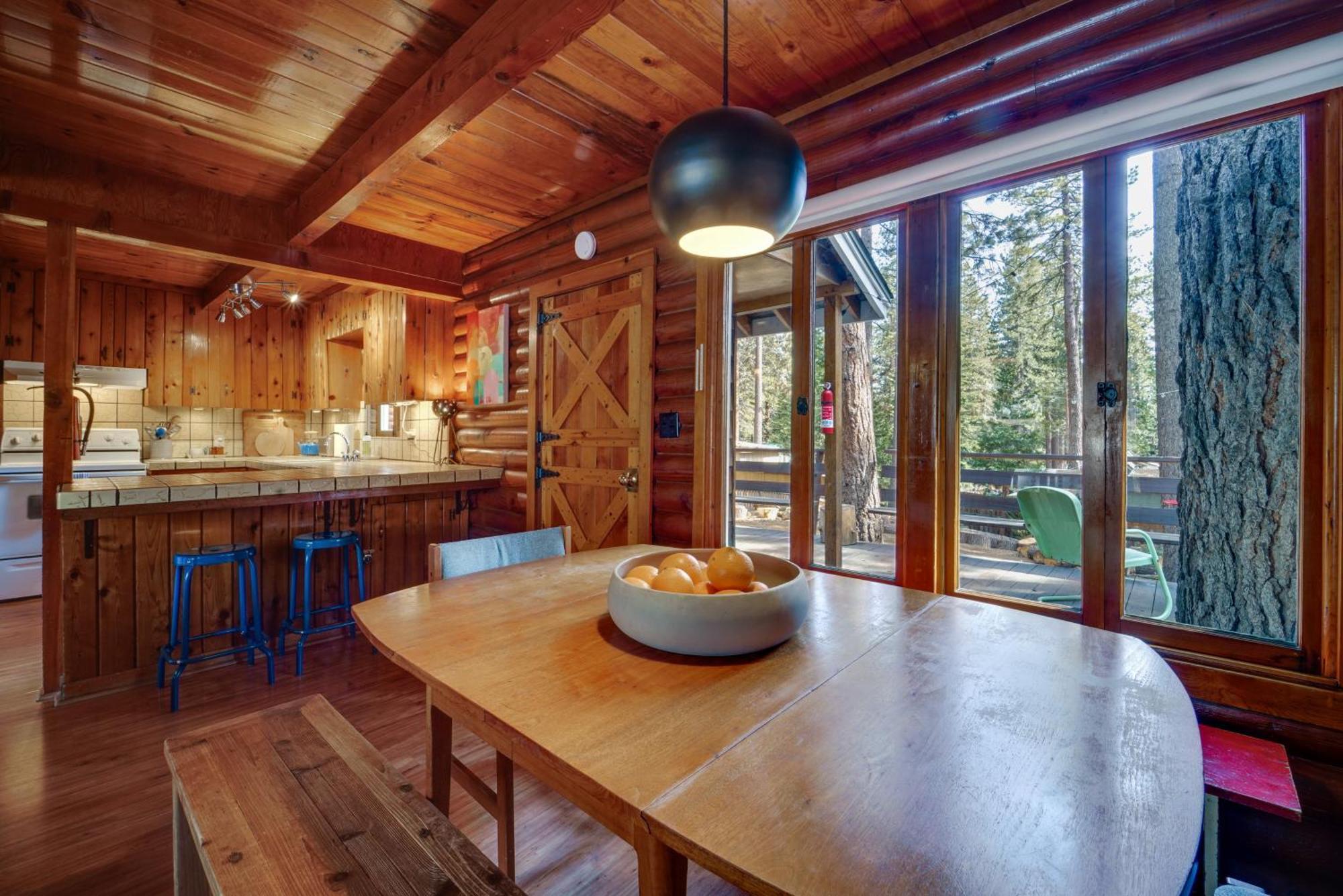Boutique And Artsy Log Cabin In North Lake Tahoe! Kings Beach Exterior foto